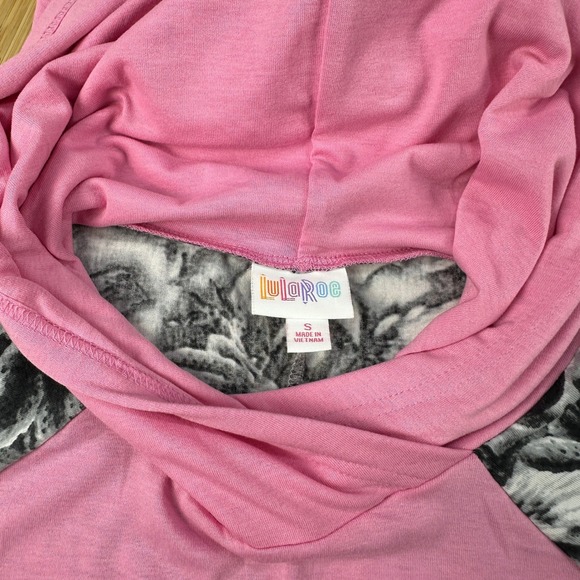 LuLaRoe Amber Hoodie Womens Small Pink Floral Breast Cancer Ribbon Pullover S - Picture 2 of 10